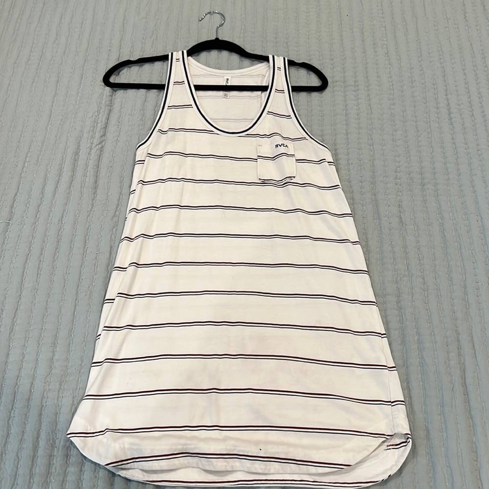 Super soft RVCA shirt dress white w dark red/ blue stripes